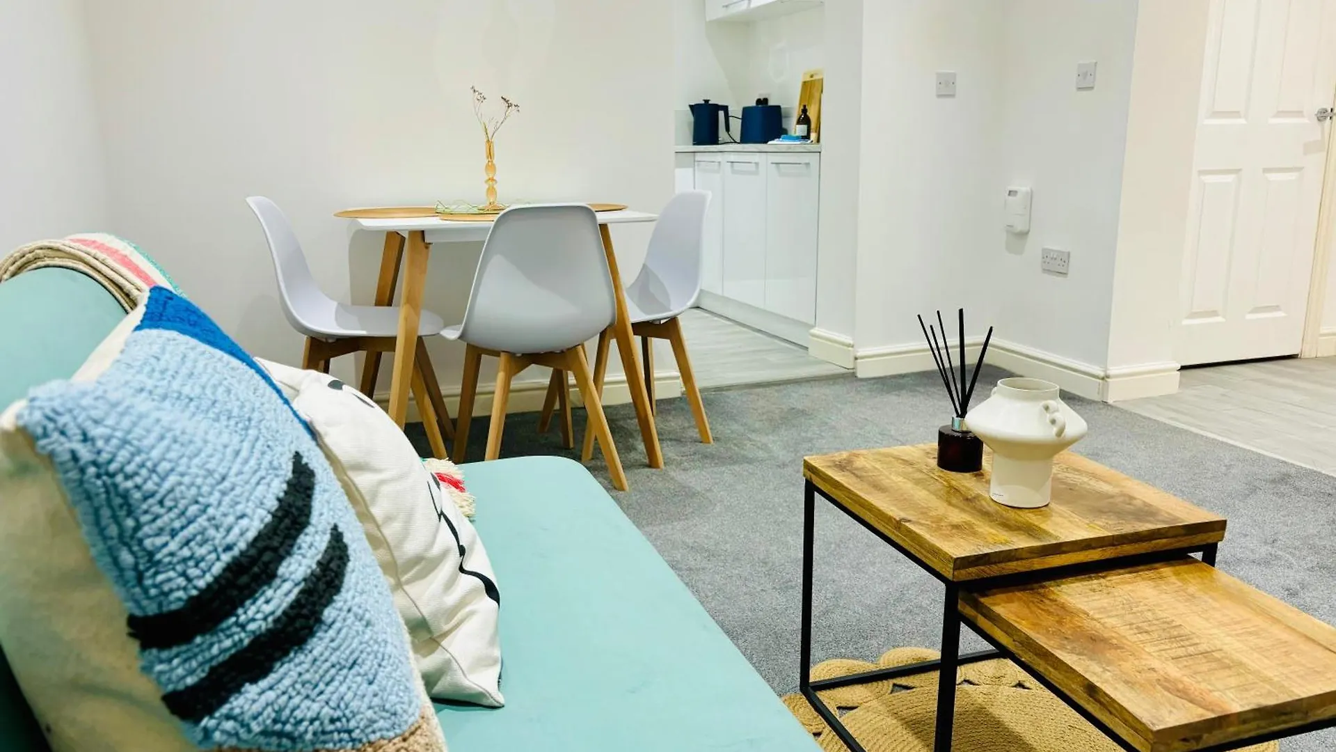 Quays Apartment - Outside Space Gloucester